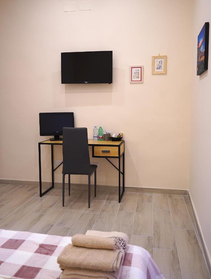 Giulia'S Home Napoli Dış mekan fotoğraf
