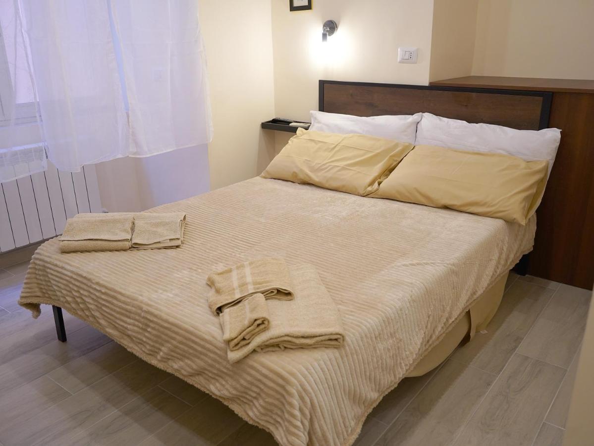 Giulia'S Home Napoli Dış mekan fotoğraf
